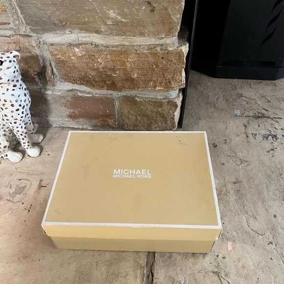 Michael Kors heels - Picture 5 of 5